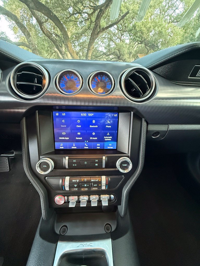 2022 Ford Mustang Mach 1 - Photo 18