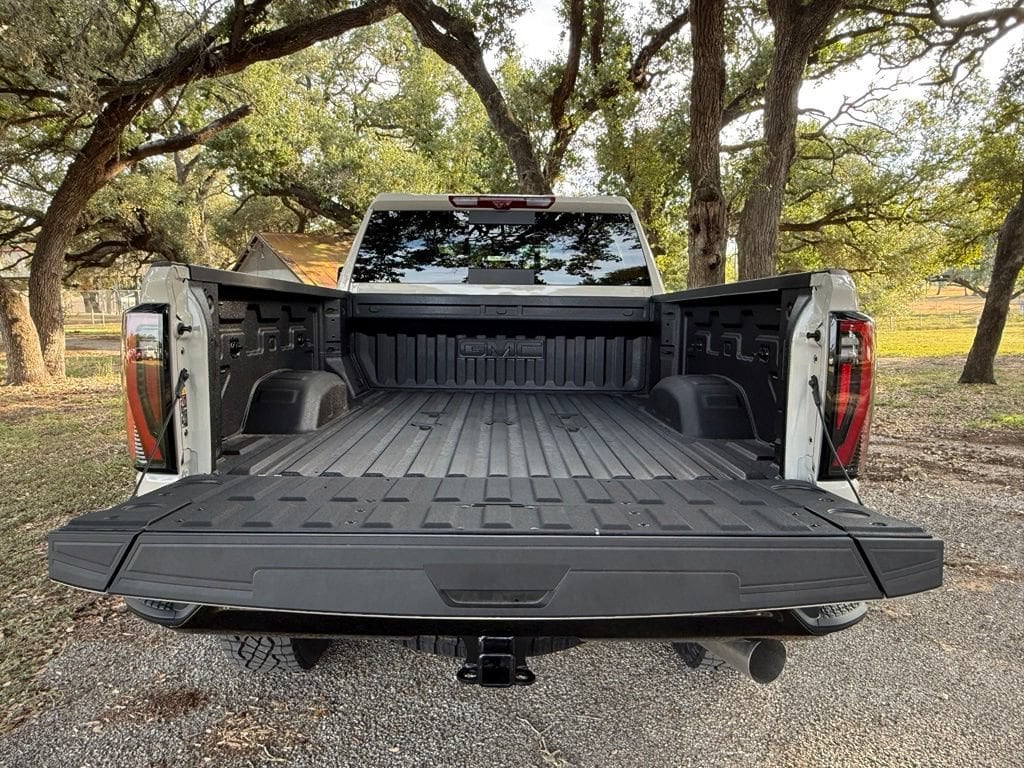 2026 GMC Sierra 2500HD Pro - Photo 9
