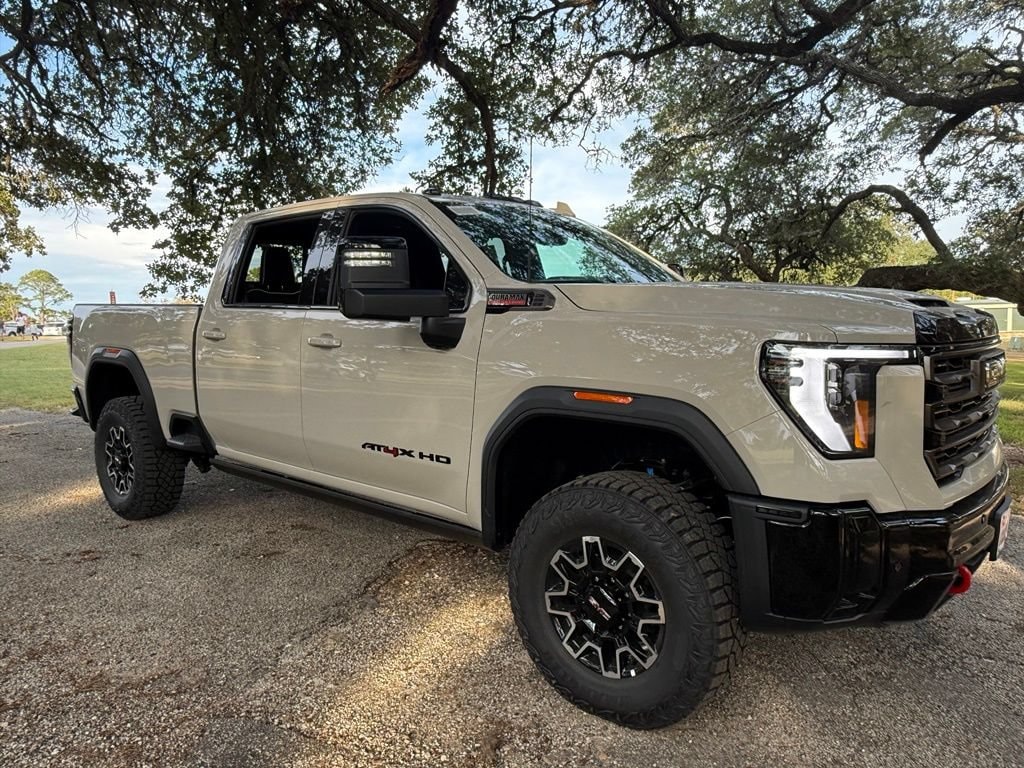 2026 GMC Sierra 2500HD Pro - Photo 10