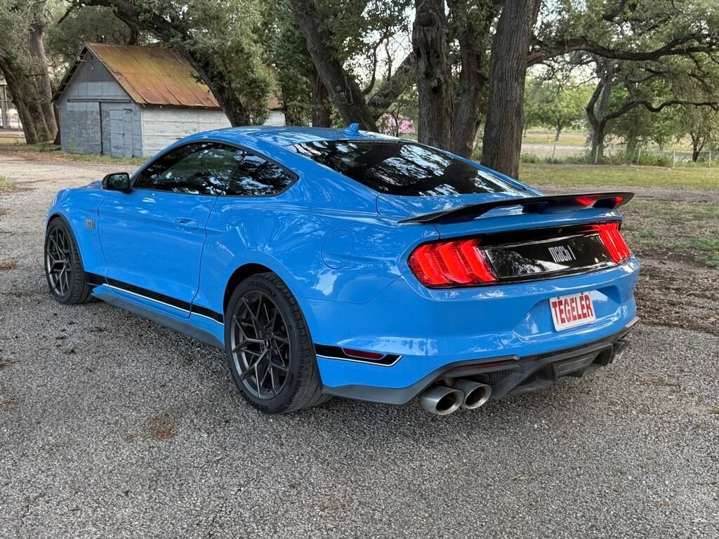 2022 Ford Mustang Mach 1 - Photo 8