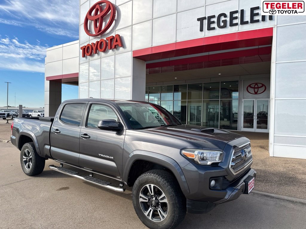 2017 Toyota Tacoma TRD Sport