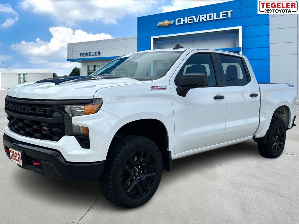 2024 Chevrolet Silverado 1500 Custom