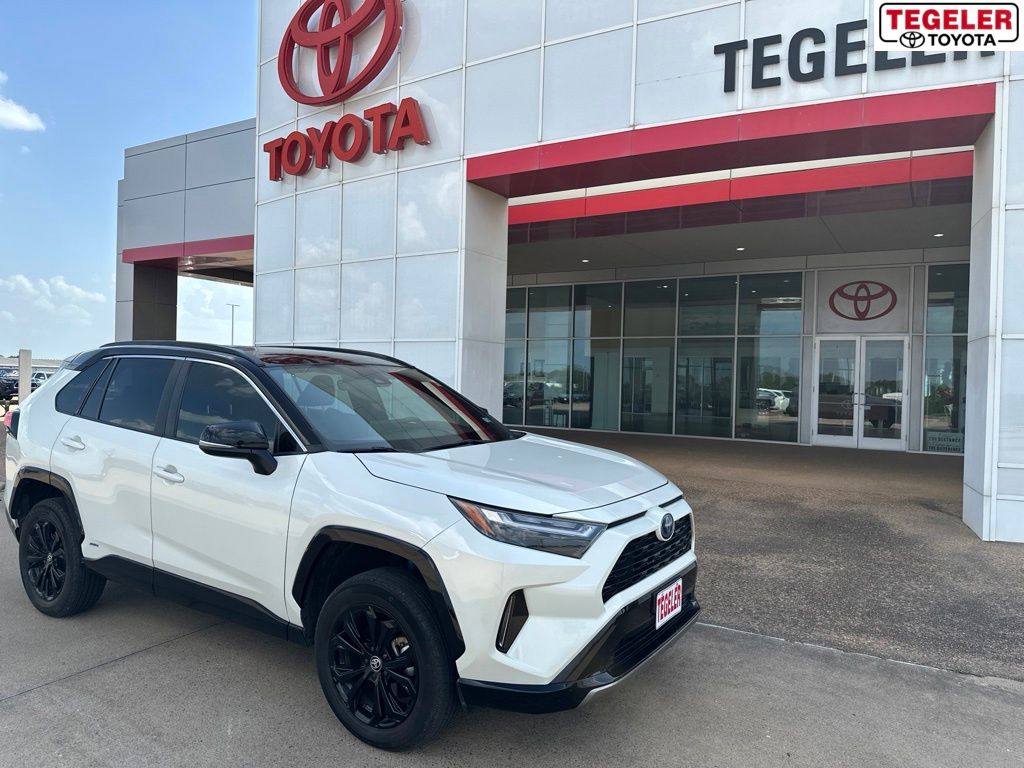 2022 Toyota RAV4