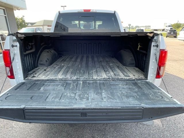 2019 Ford F-150 Lariat - Photo 9