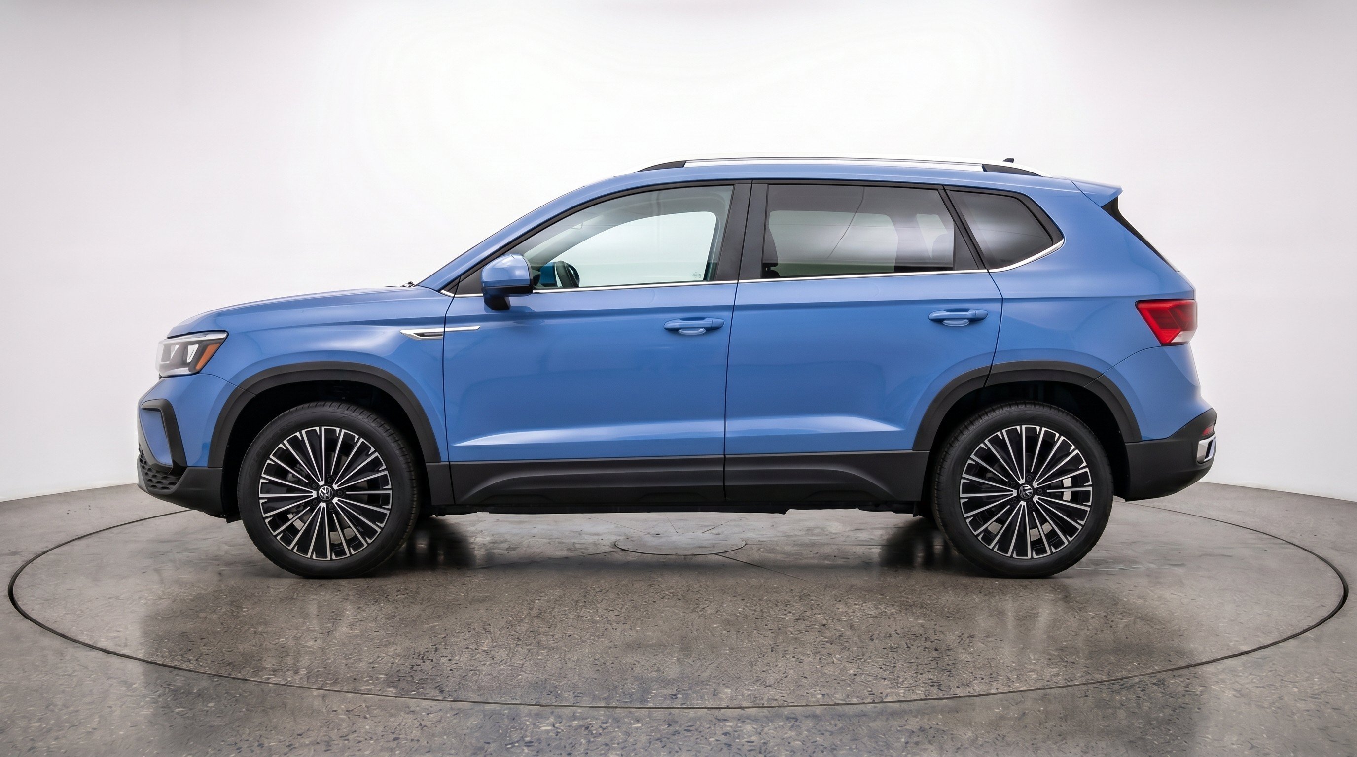 Thumbnail: 2026 Volkswagen Taos - 5