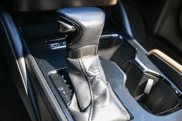 2023 Lexus ES 350 - Photo 30