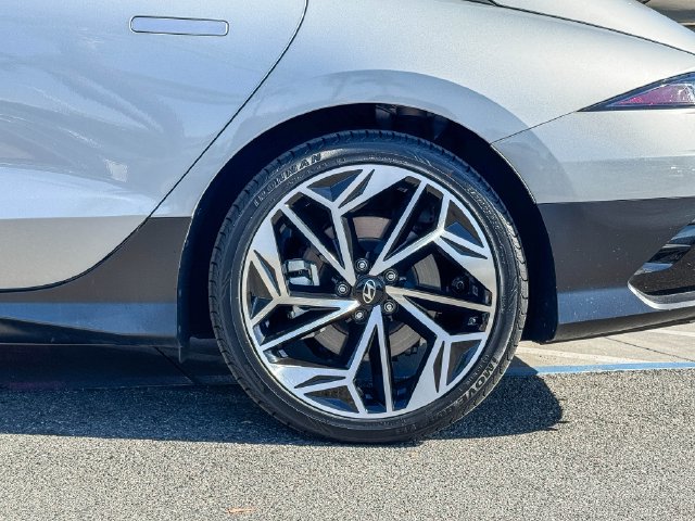 2024 Hyundai IONIQ 6 SEL - Photo 9