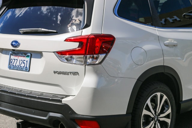 2022 Subaru Forester Limited - Photo 11