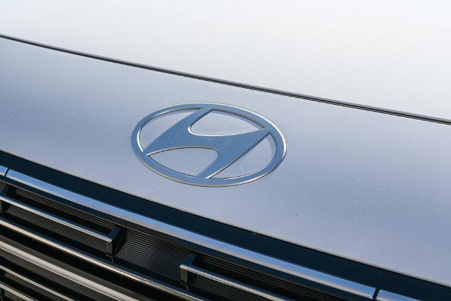 2026 Hyundai Palisade Limited - Photo 12