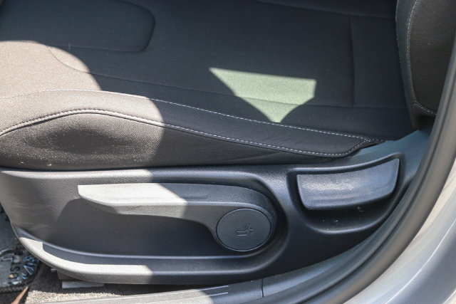 2026 Hyundai Elantra Blue - Photo 25
