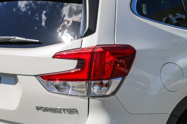 2022 Subaru Forester Limited - Photo 12