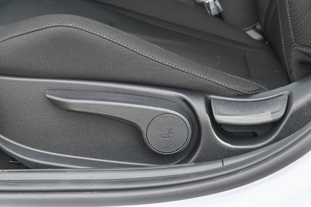 2026 Hyundai Elantra SEL Sport - Photo 23