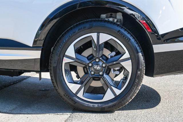 2026 Hyundai Palisade Limited - Photo 9