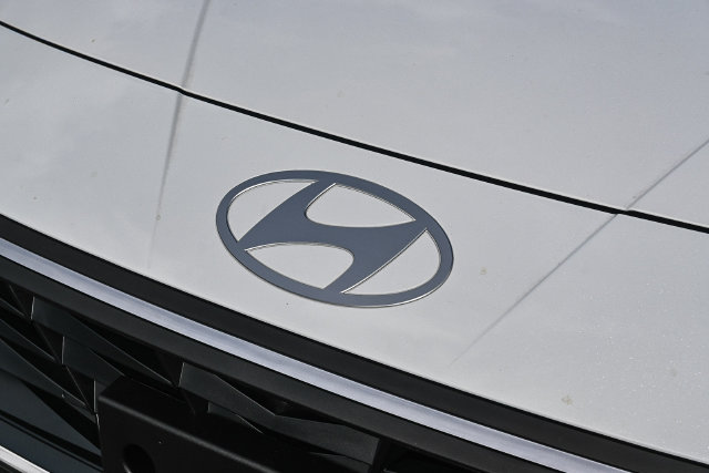 2026 Hyundai Elantra SEL Sport - Photo 13