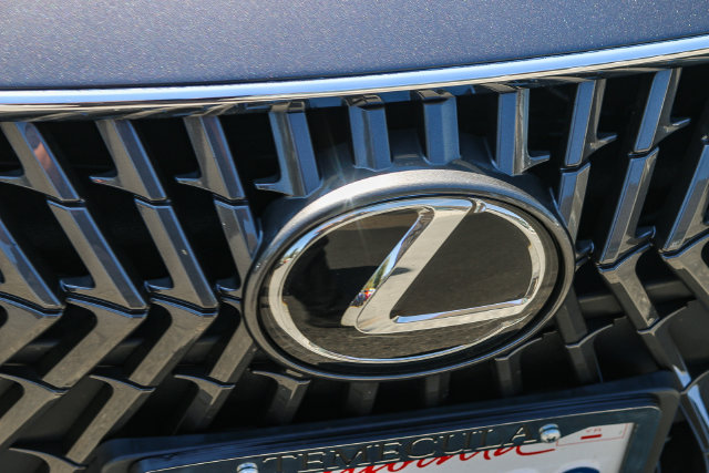 2023 Lexus ES 350 - Photo 7