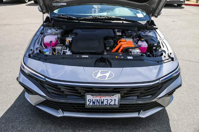 2026 Hyundai Elantra Blue - Photo 32