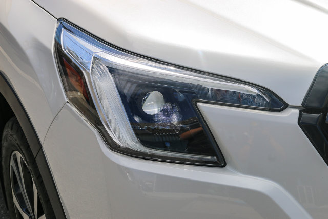 2022 Subaru Forester Limited - Photo 6