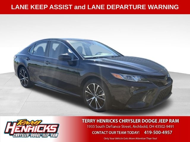 2019 Toyota Camry SE