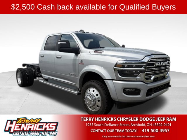 2026 Ram 5500 Chassis Cab BIG HORN  CREW  4X4 60' CA Pickup
