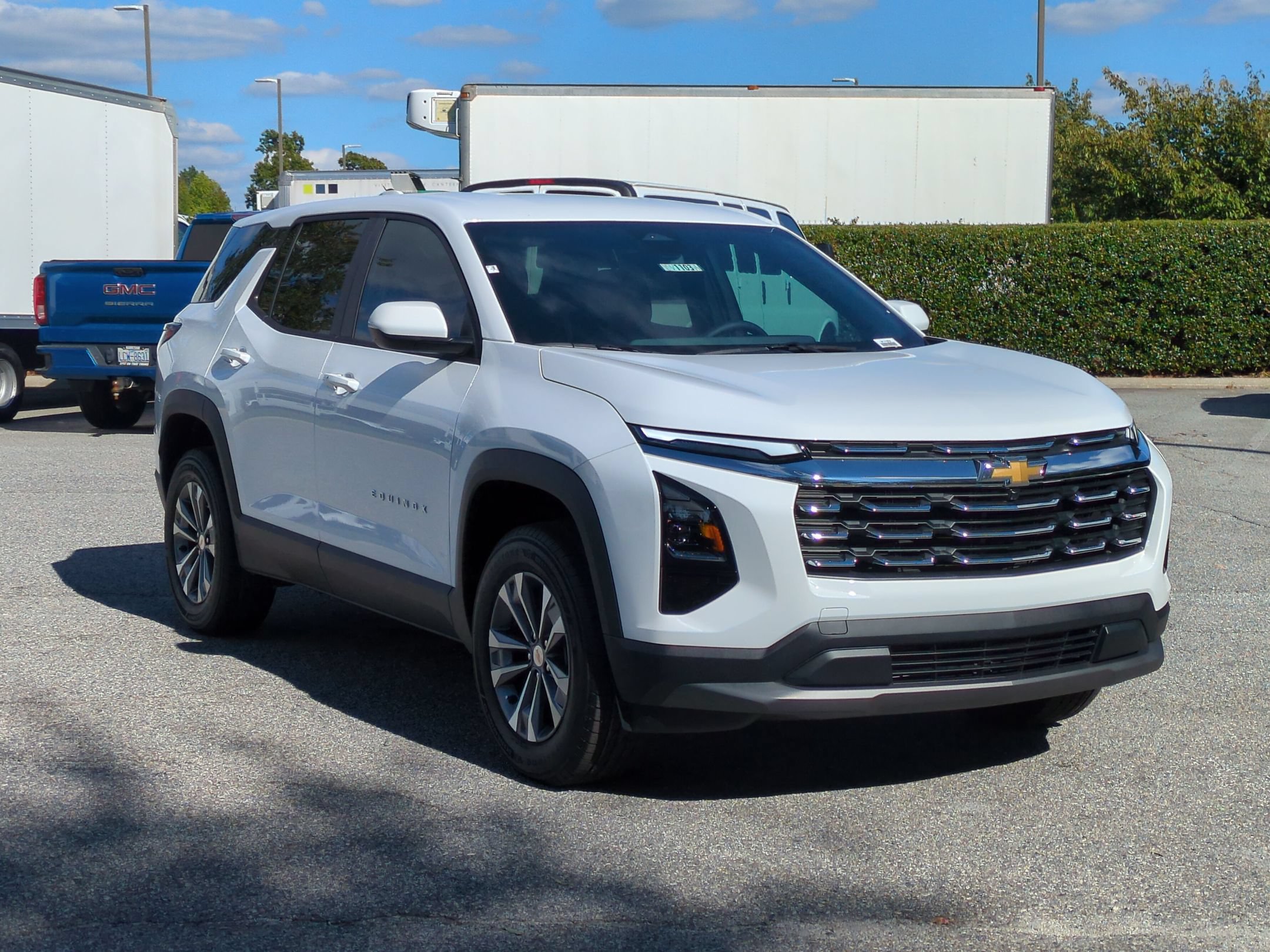 2027 Chevrolet Equinox FWD LT SUV