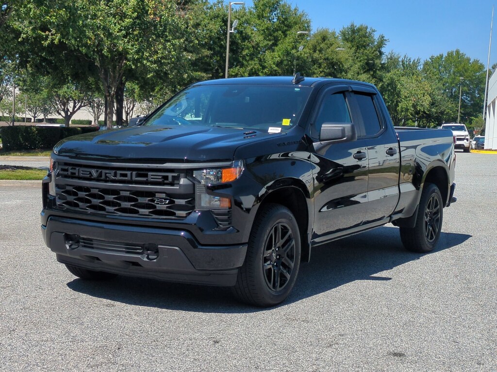 Used 2026 Chevrolet Silverado 1500 Custom Pickup