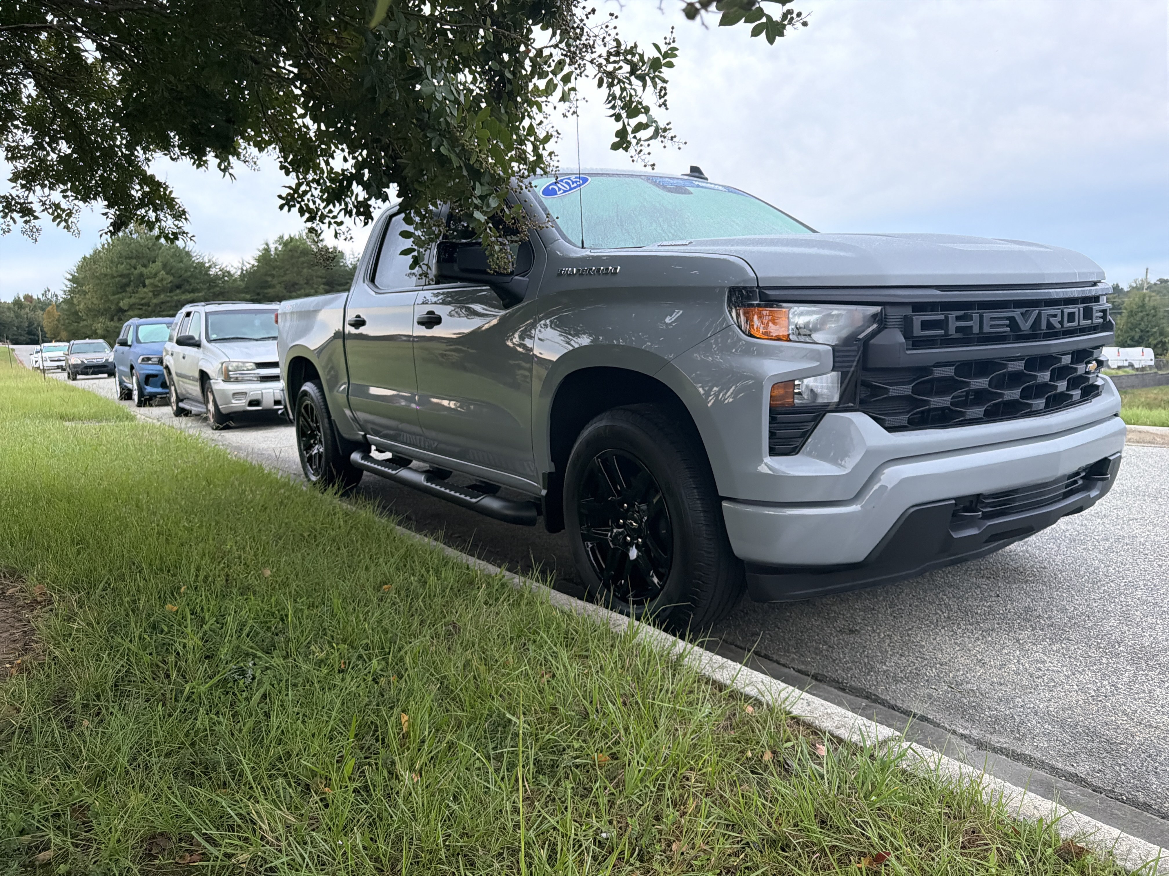 Used 2025 Chevrolet Silverado 1500 Custom Pickup