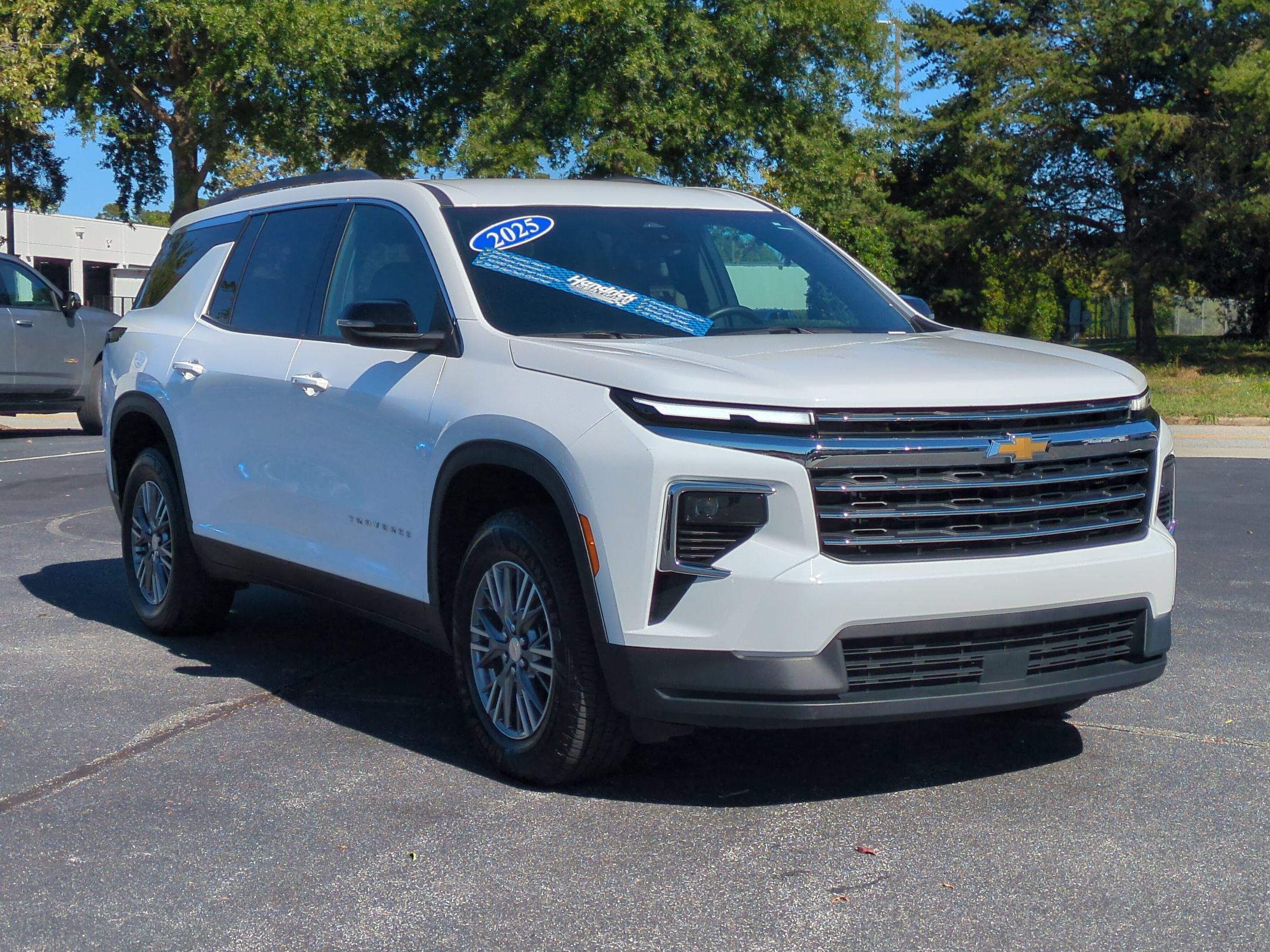 2025 Chevrolet Traverse FWD LT SUV