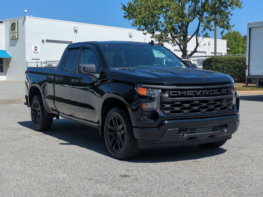 Used 2026 Chevrolet Silverado 1500 Custom Pickup