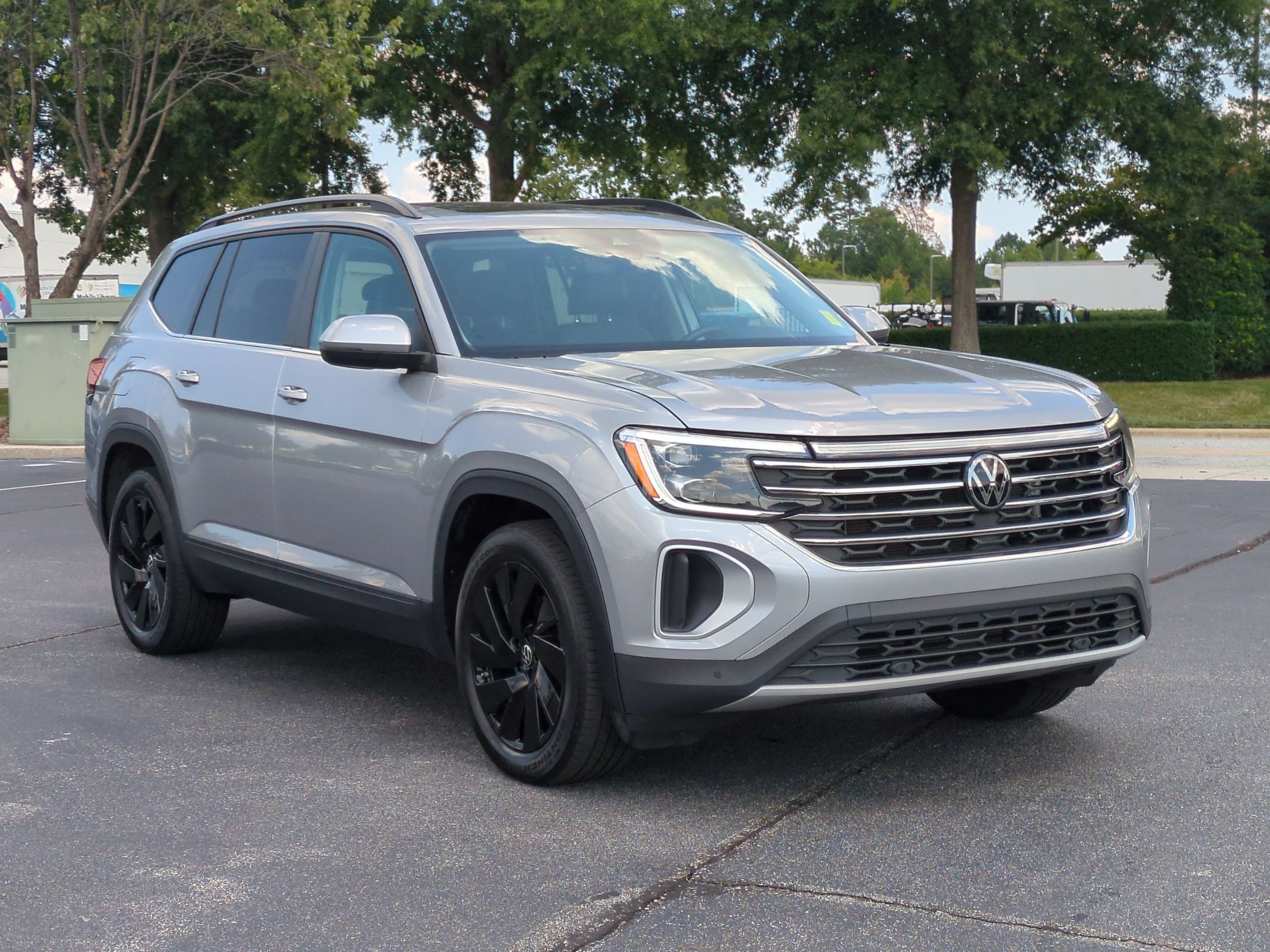 2024 Volkswagen Atlas 2.0T SE w/Technology SUV