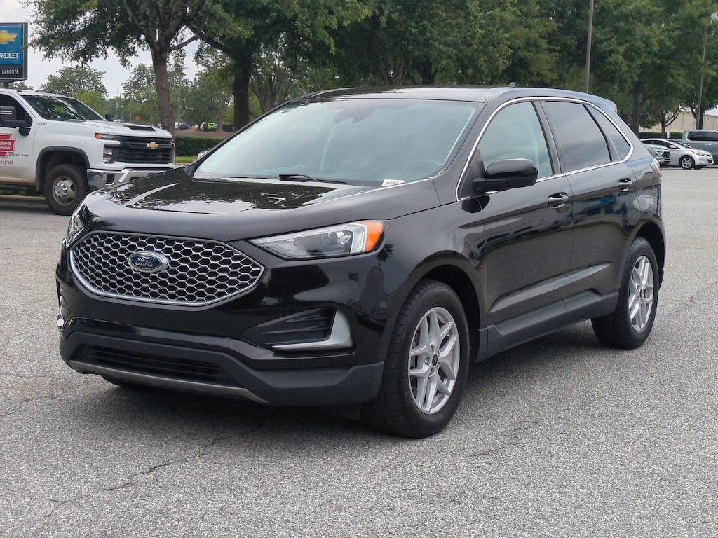 Used 2024 Ford Edge SEL SUV
