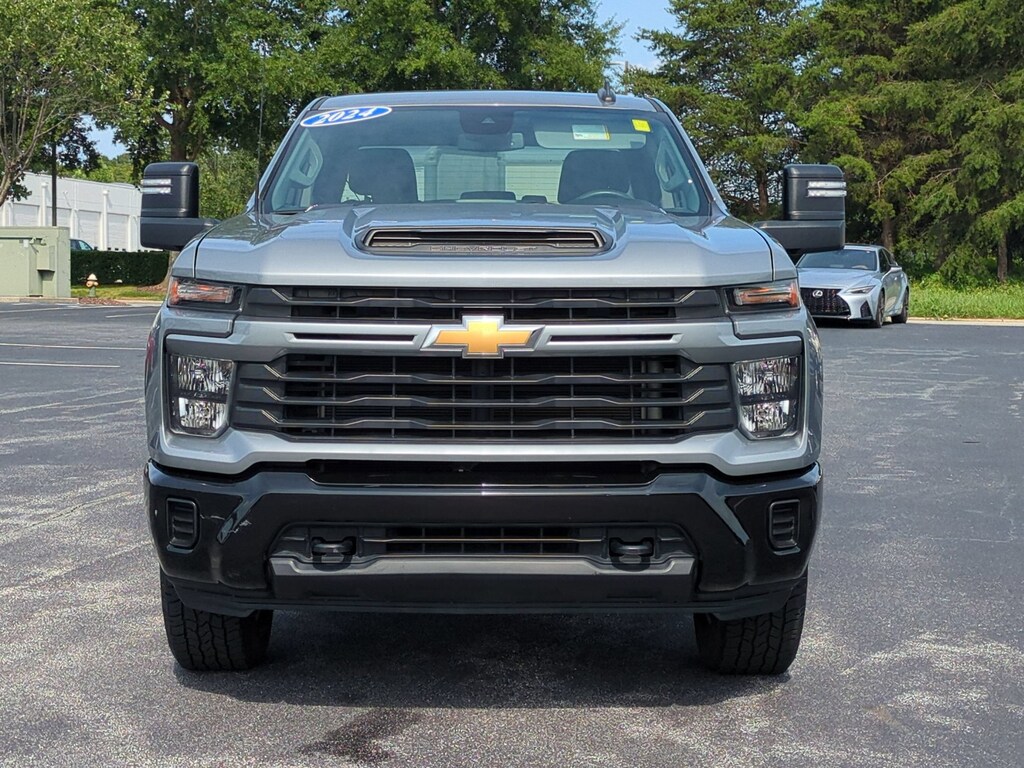 Used 2024 Chevrolet Silverado 2500HD Custom Pickup