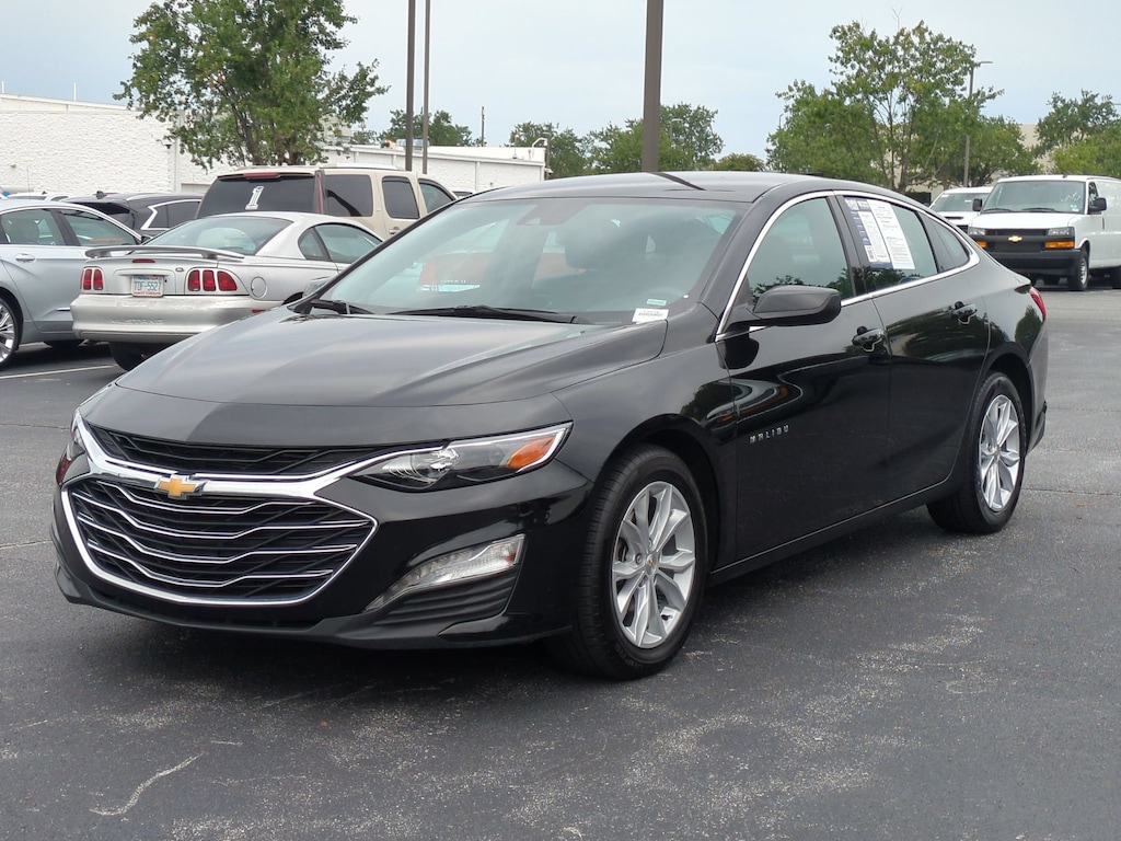 Used 2025 Chevrolet Malibu LT Sedan