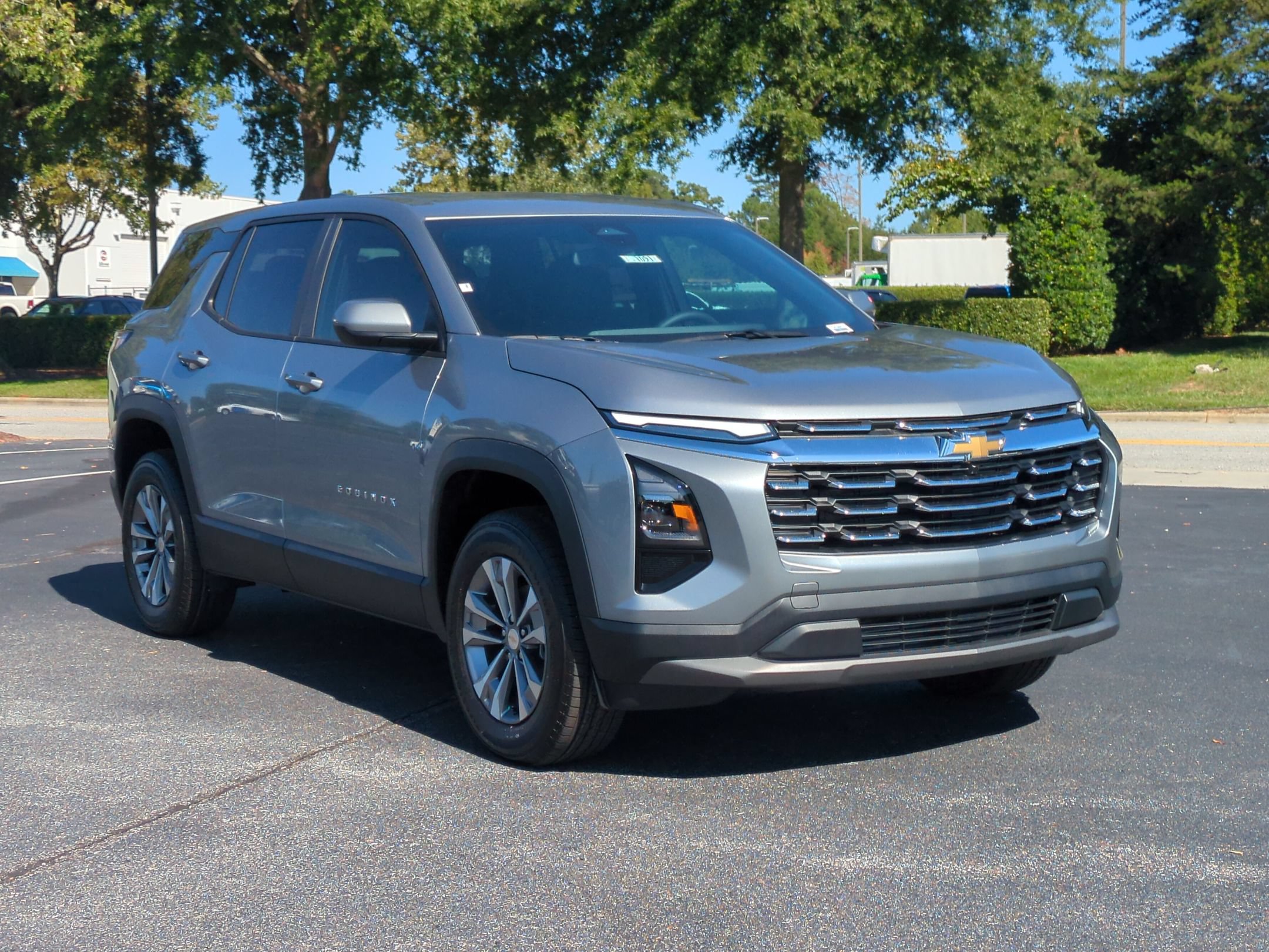 2027 Chevrolet Equinox FWD LT SUV