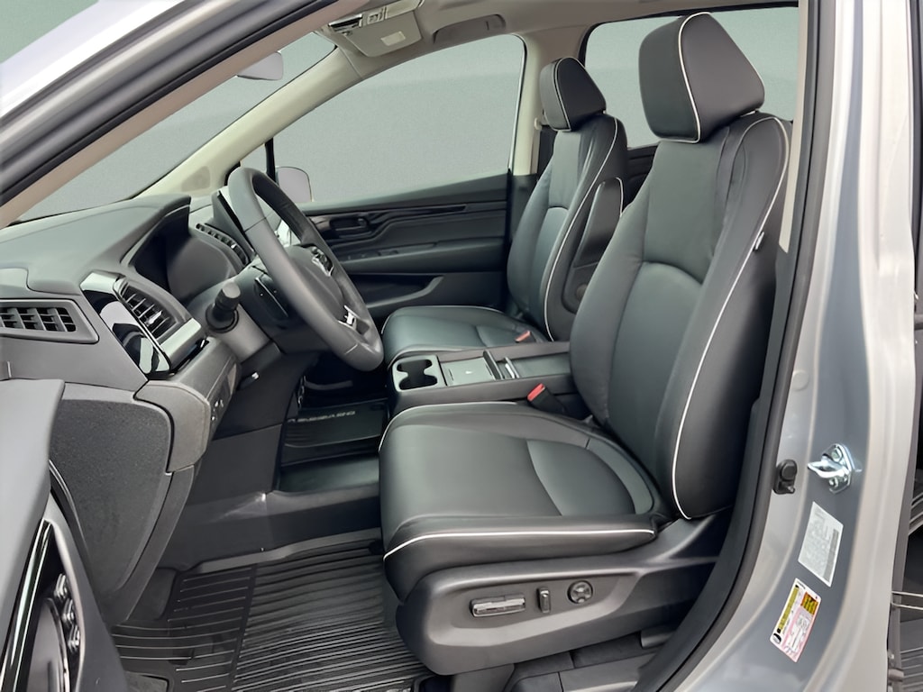Used 2026 Honda Odyssey Touring Van Passenger