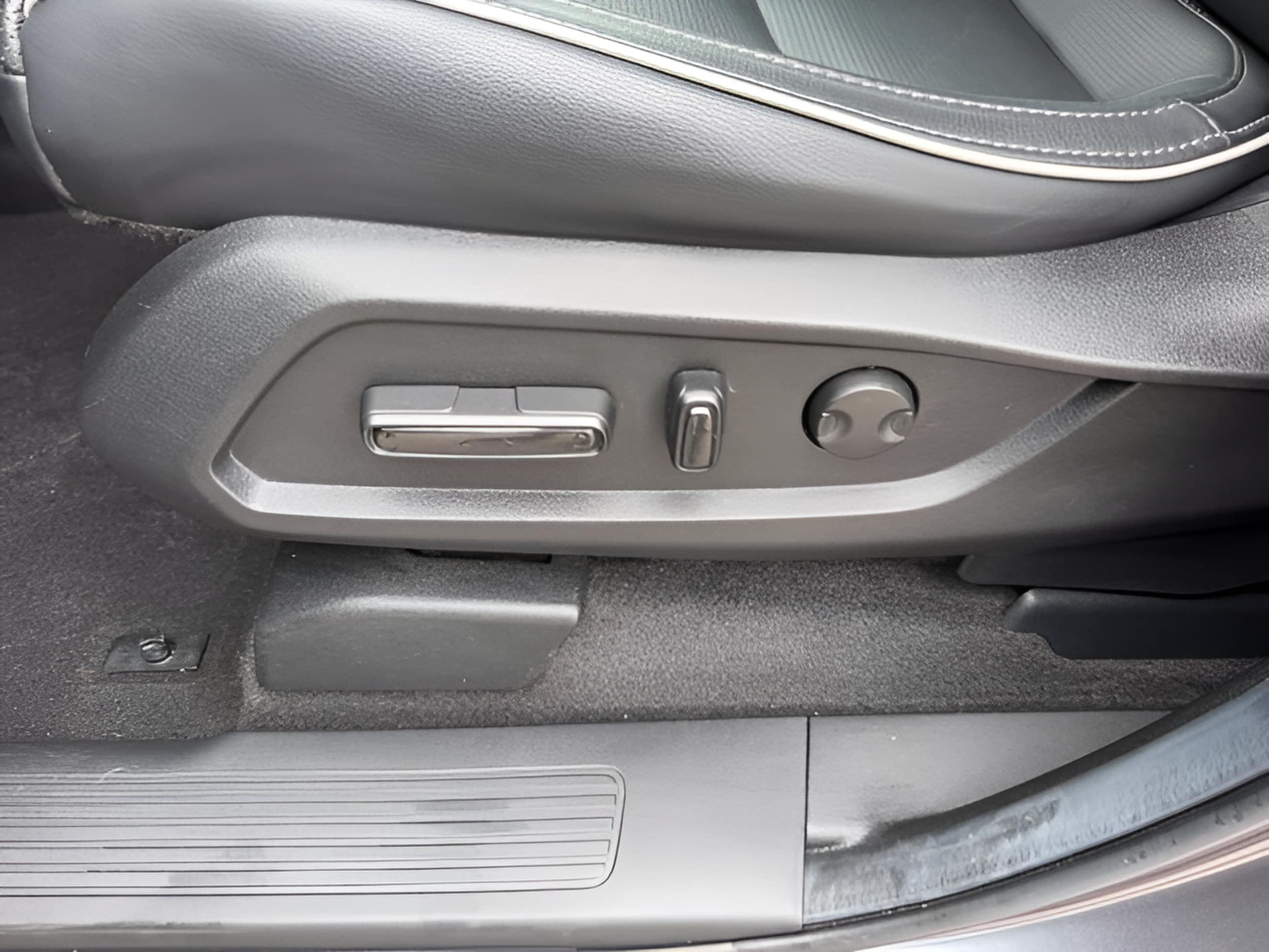 2025 Honda Pilot Elite - Photo 24