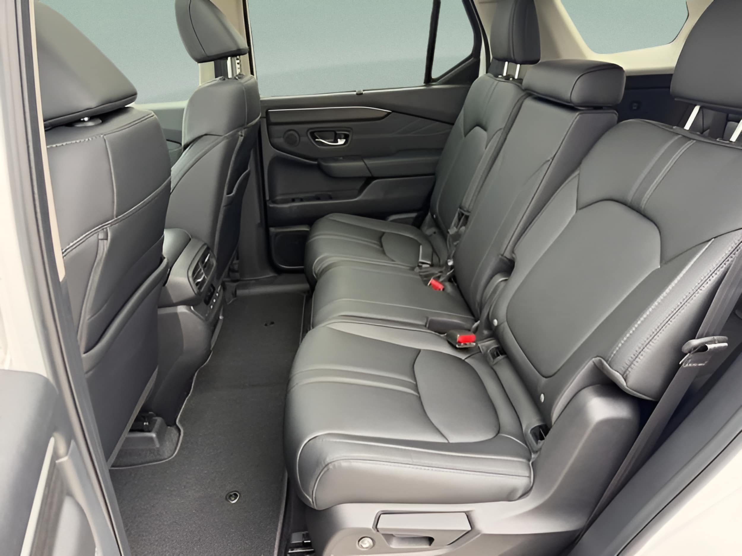 2026 Honda Pilot Touring - Photo 26