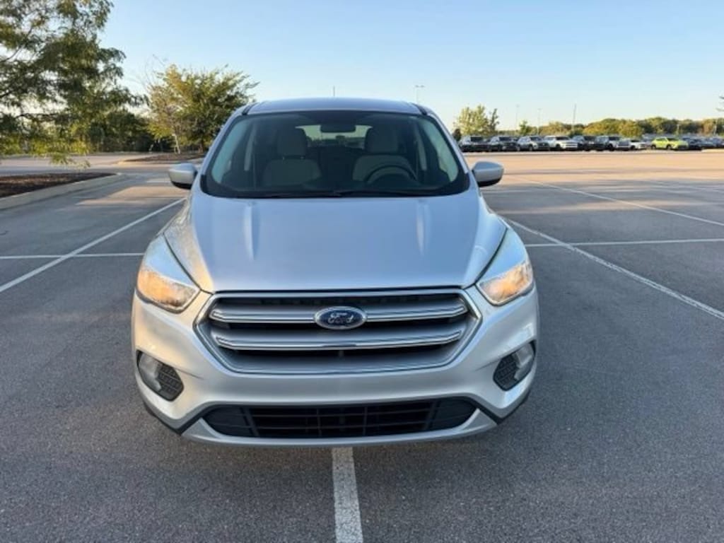 Used 2017 Ford Escape SE SUV
