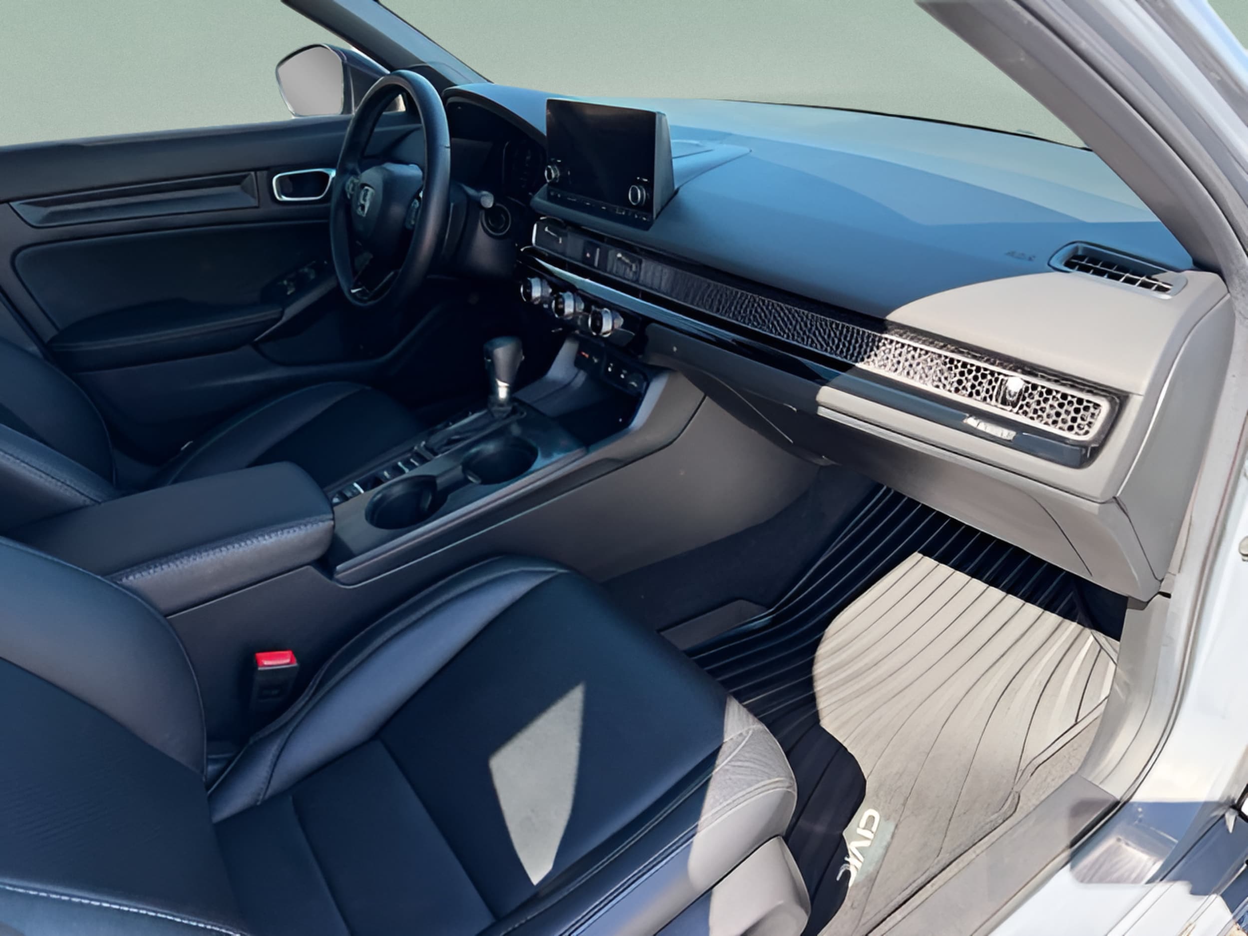 2025 Honda Civic Sport - Photo 26