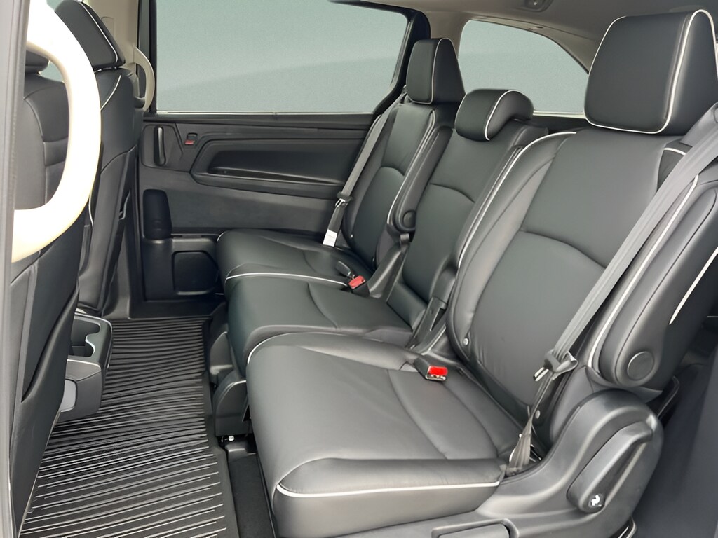 Used 2026 Honda Odyssey Touring Van Passenger