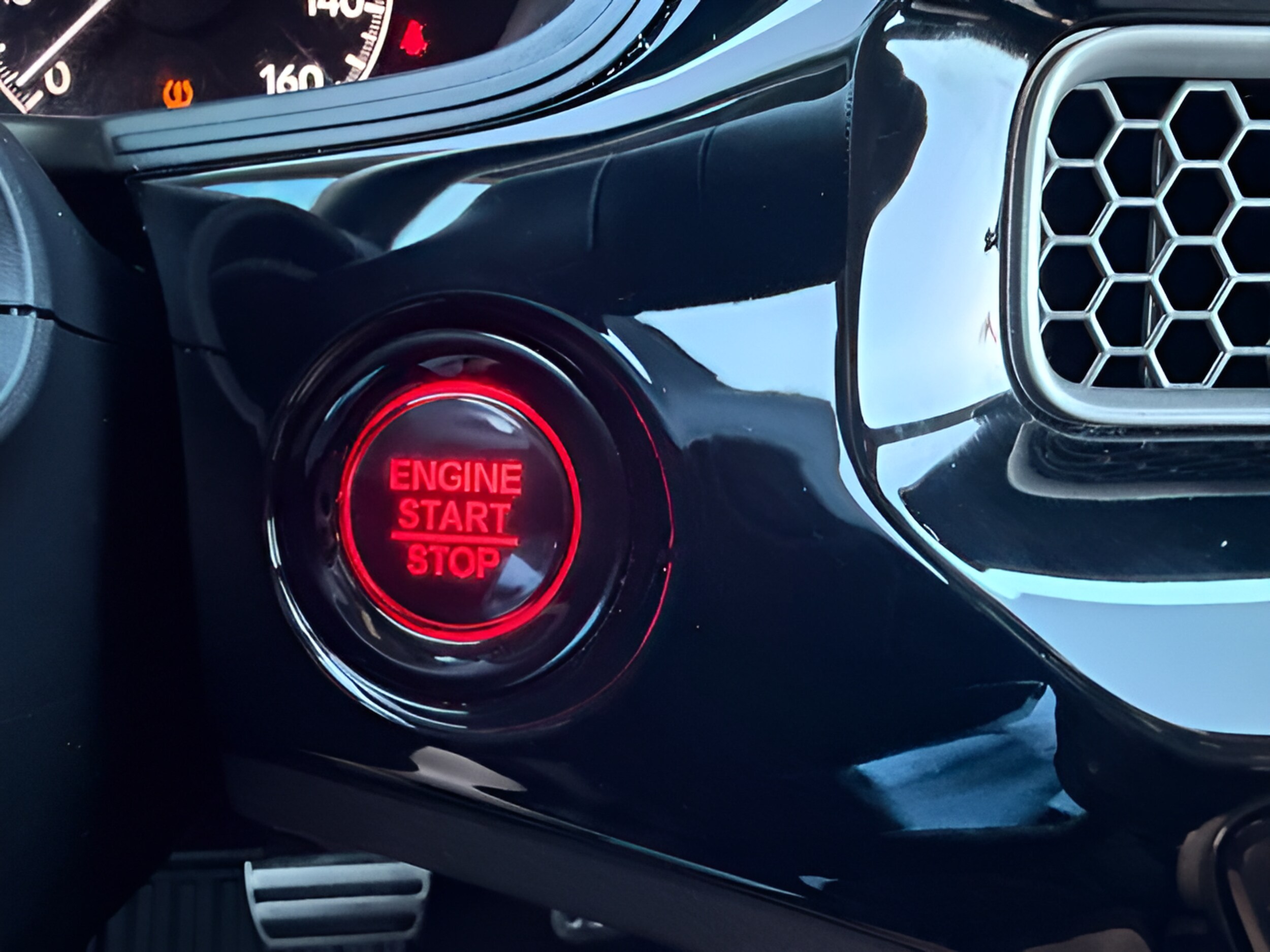 2025 Honda Civic Sport - Photo 31