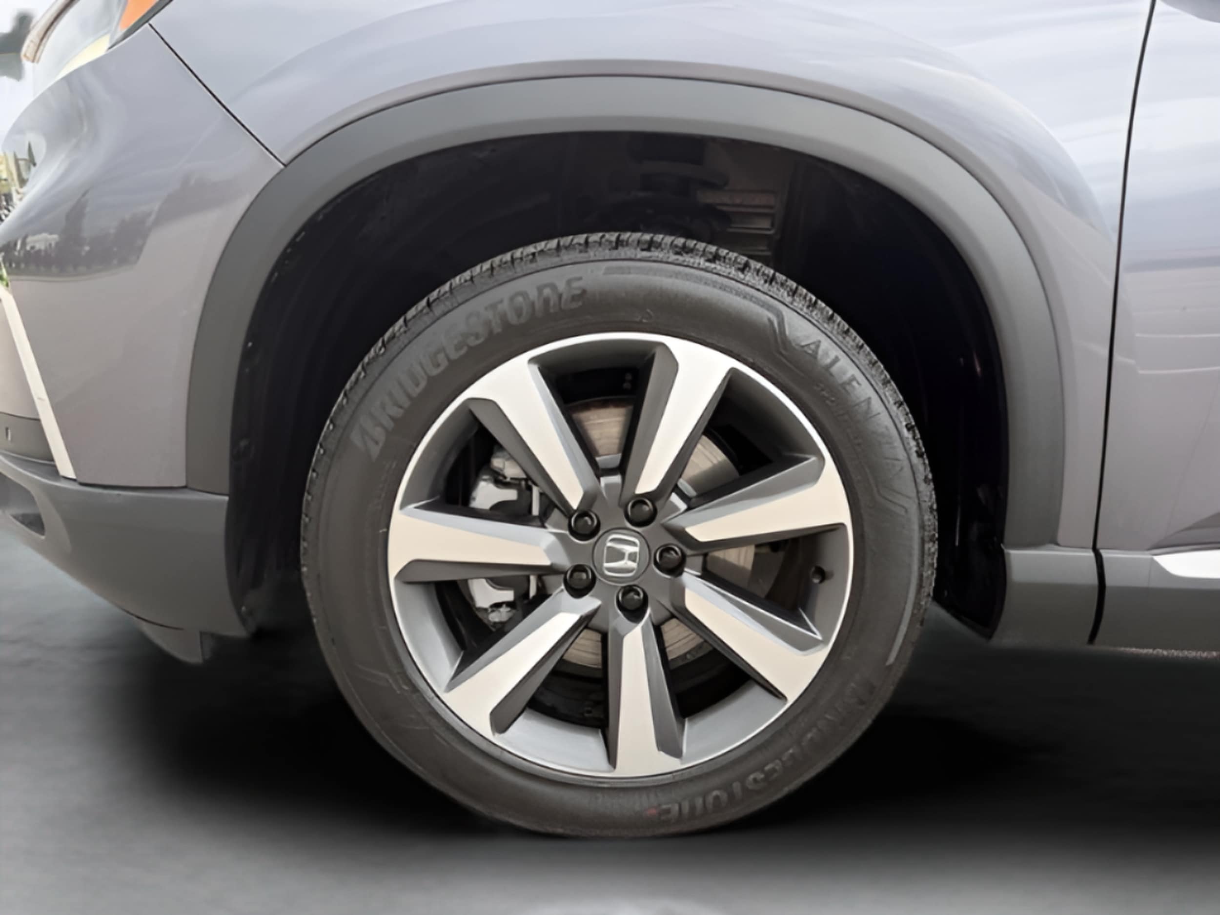 2025 Honda Pilot Elite - Photo 37
