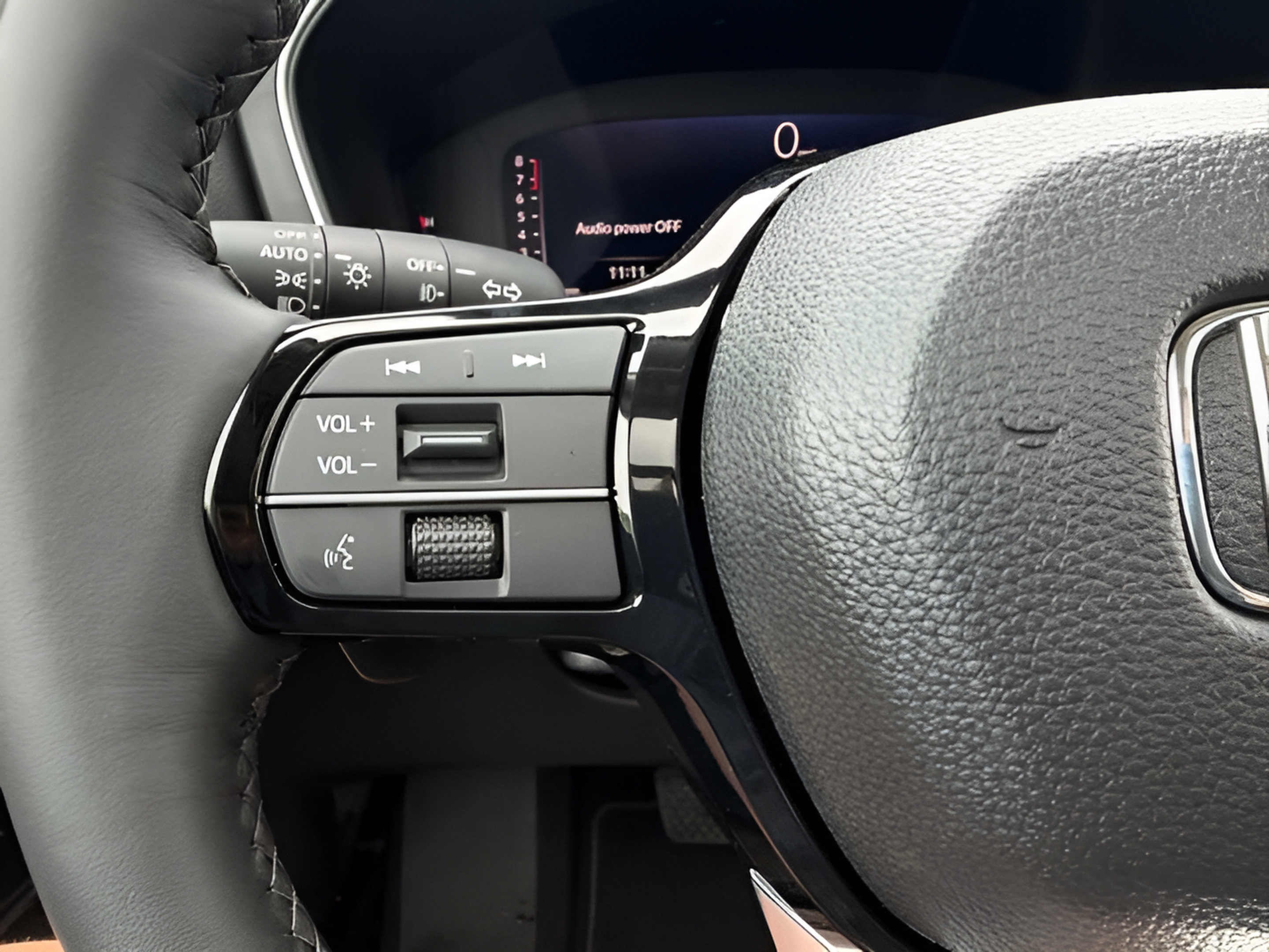 2026 Honda Pilot Touring - Photo 14