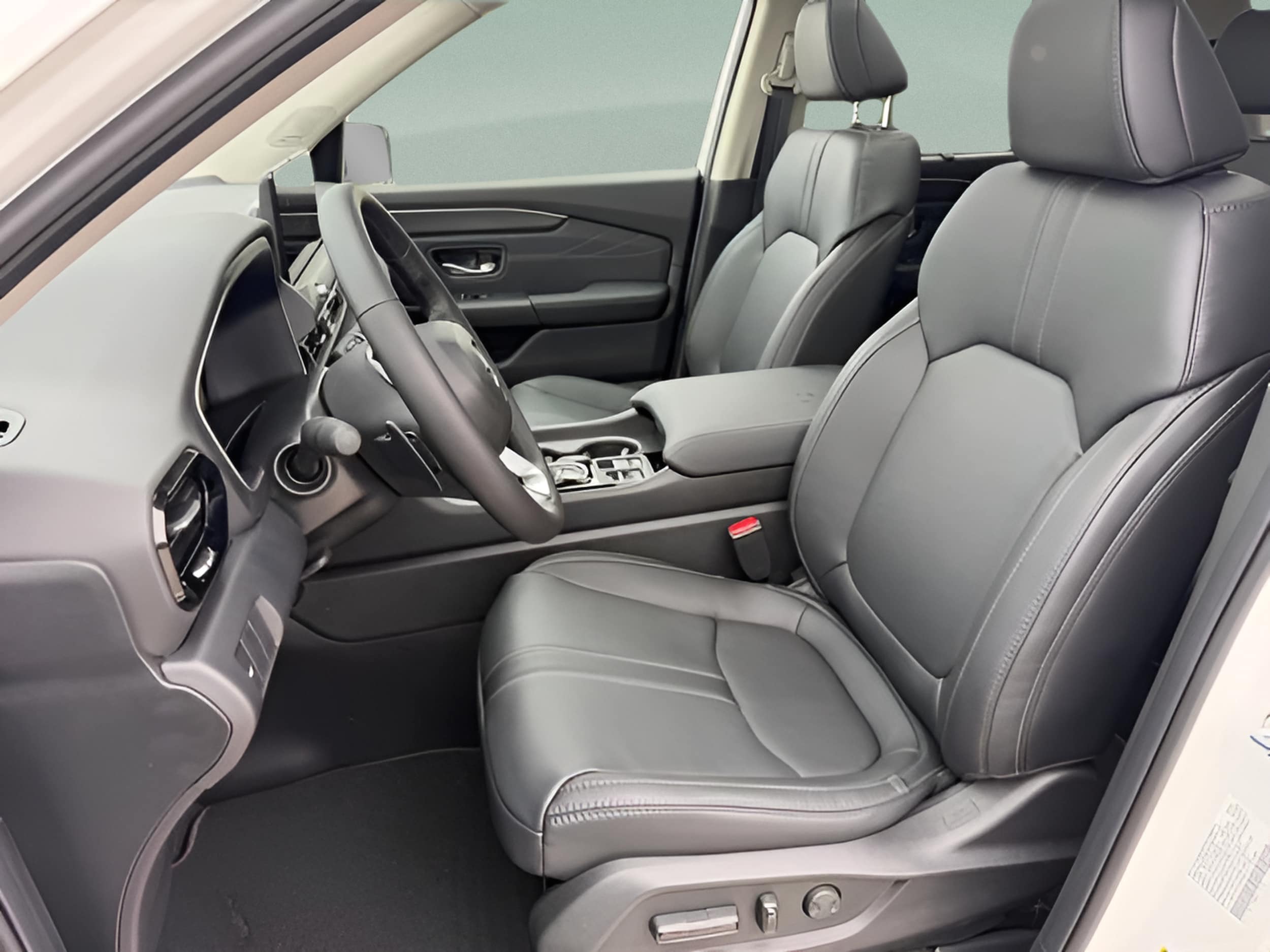 2026 Honda Pilot Touring - Photo 24