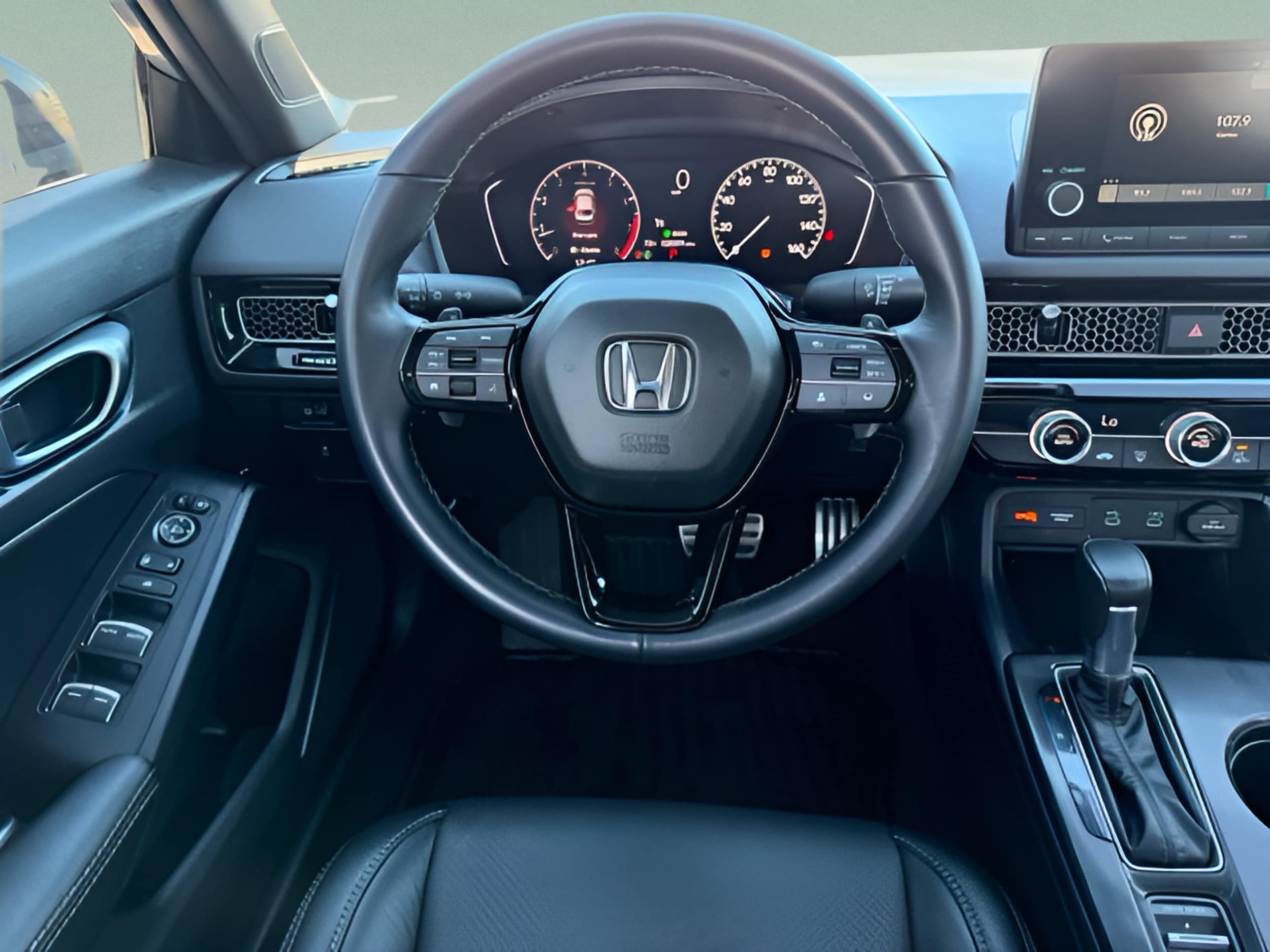 2025 Honda Civic Sport - Photo 11