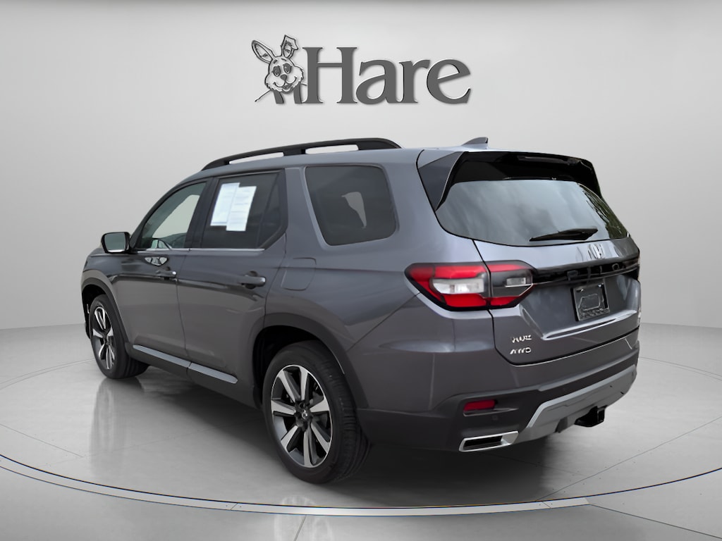 Certified 2025 Honda Pilot Elite SUV