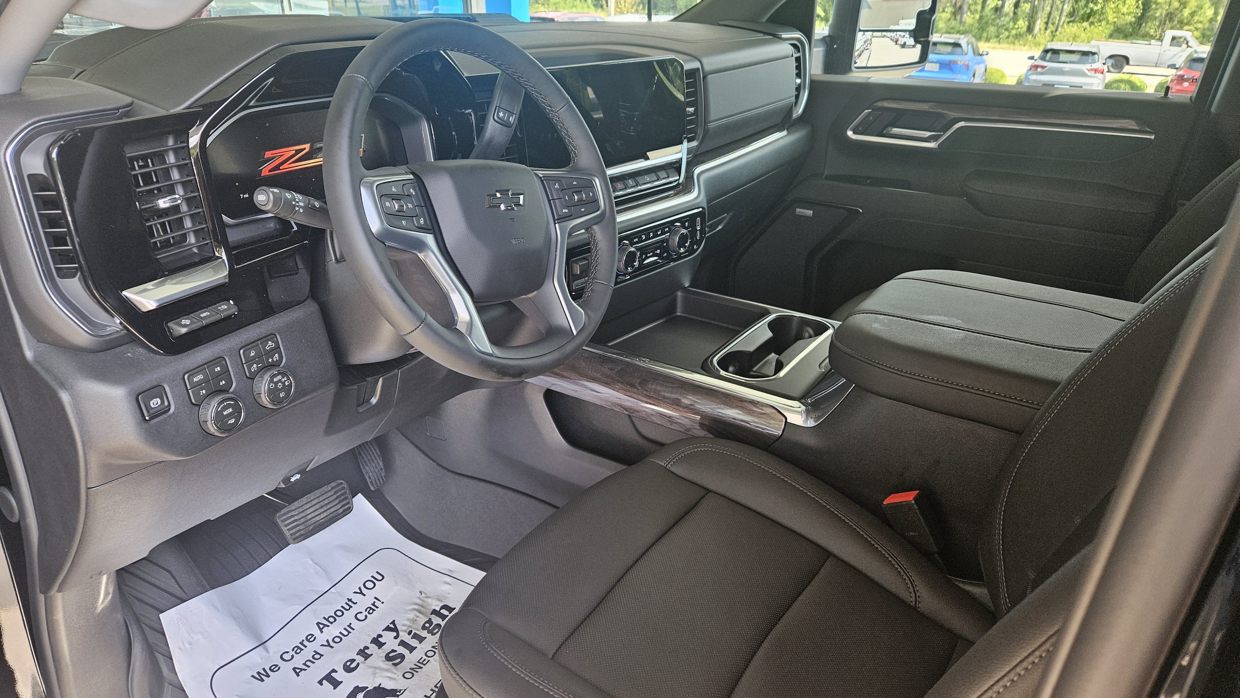 2026 Chevrolet Silverado 2500 HD LTZ - Photo 10