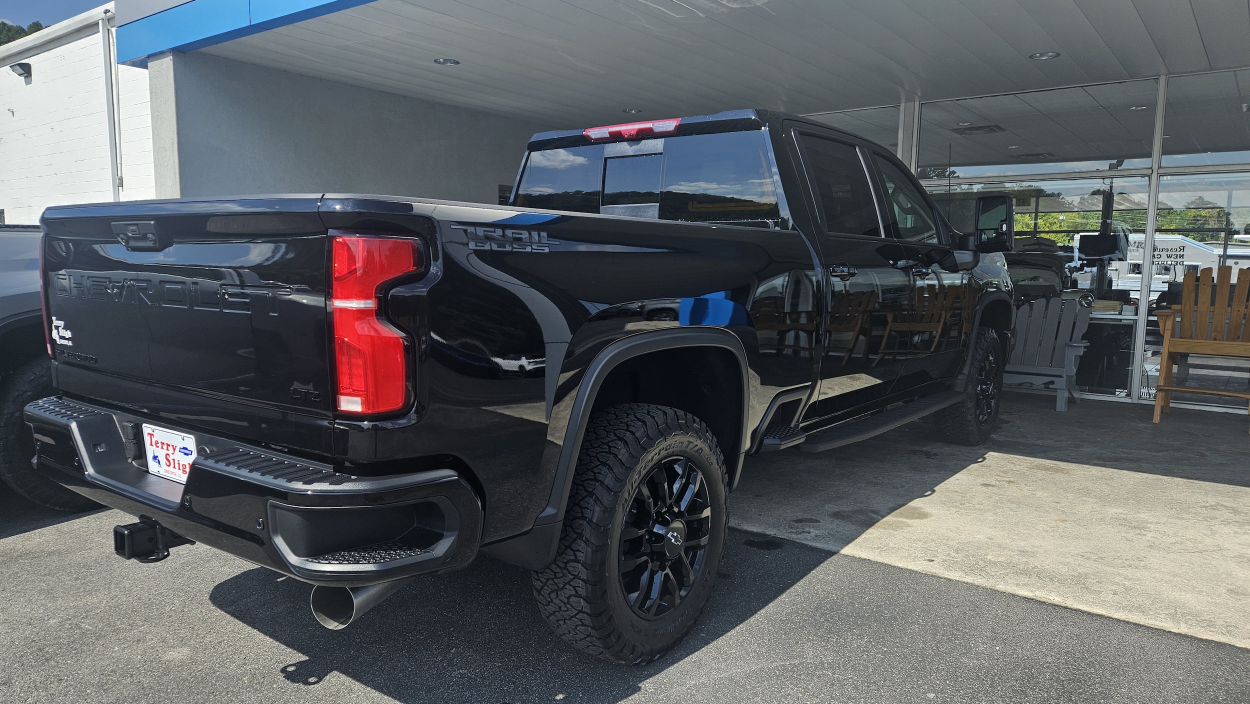 2026 Chevrolet Silverado 2500 HD LTZ - Photo 6