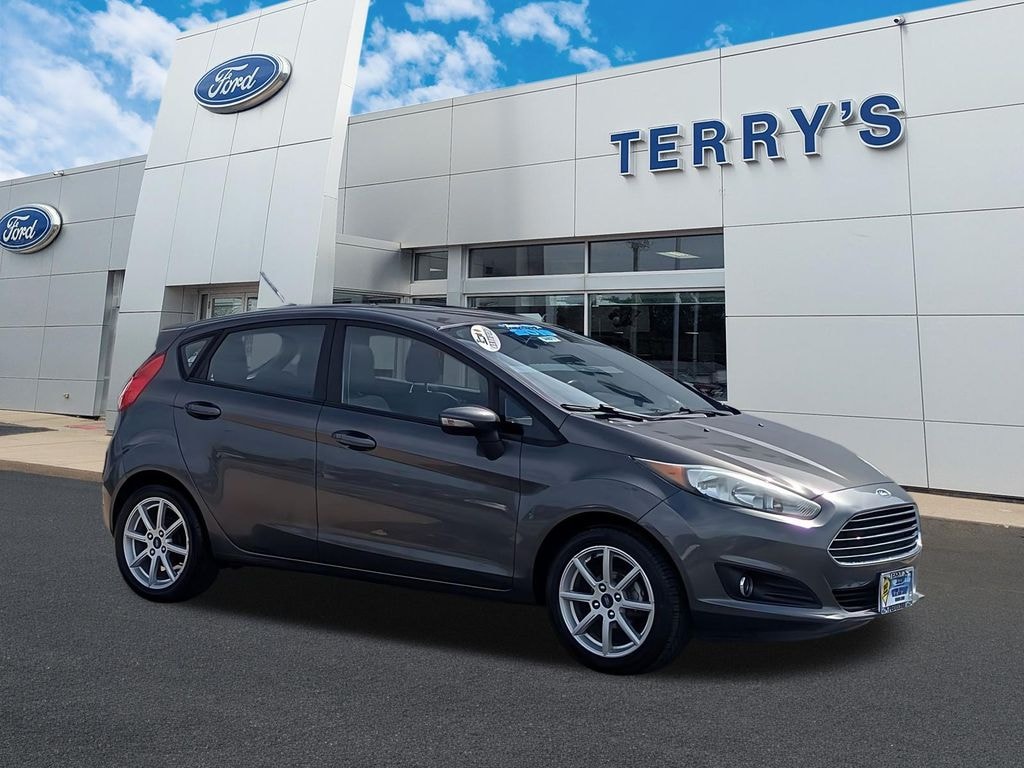Used 2016 Ford Fiesta SE Hatchback