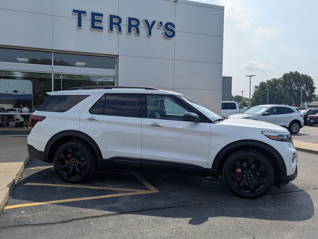 Used 2022 Ford Explorer ST SUV