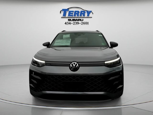 2026 Volkswagen Tiguan SE R-Line Black SUV